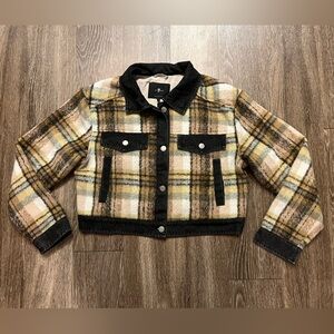 *Final Price* 7 For All Mankind Cropped Plaid Denim Jacket Size Medium